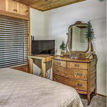 Cozy Bears Hideaway Cabin About 3 Mi To Shaver Lake! Екстер'єр фото