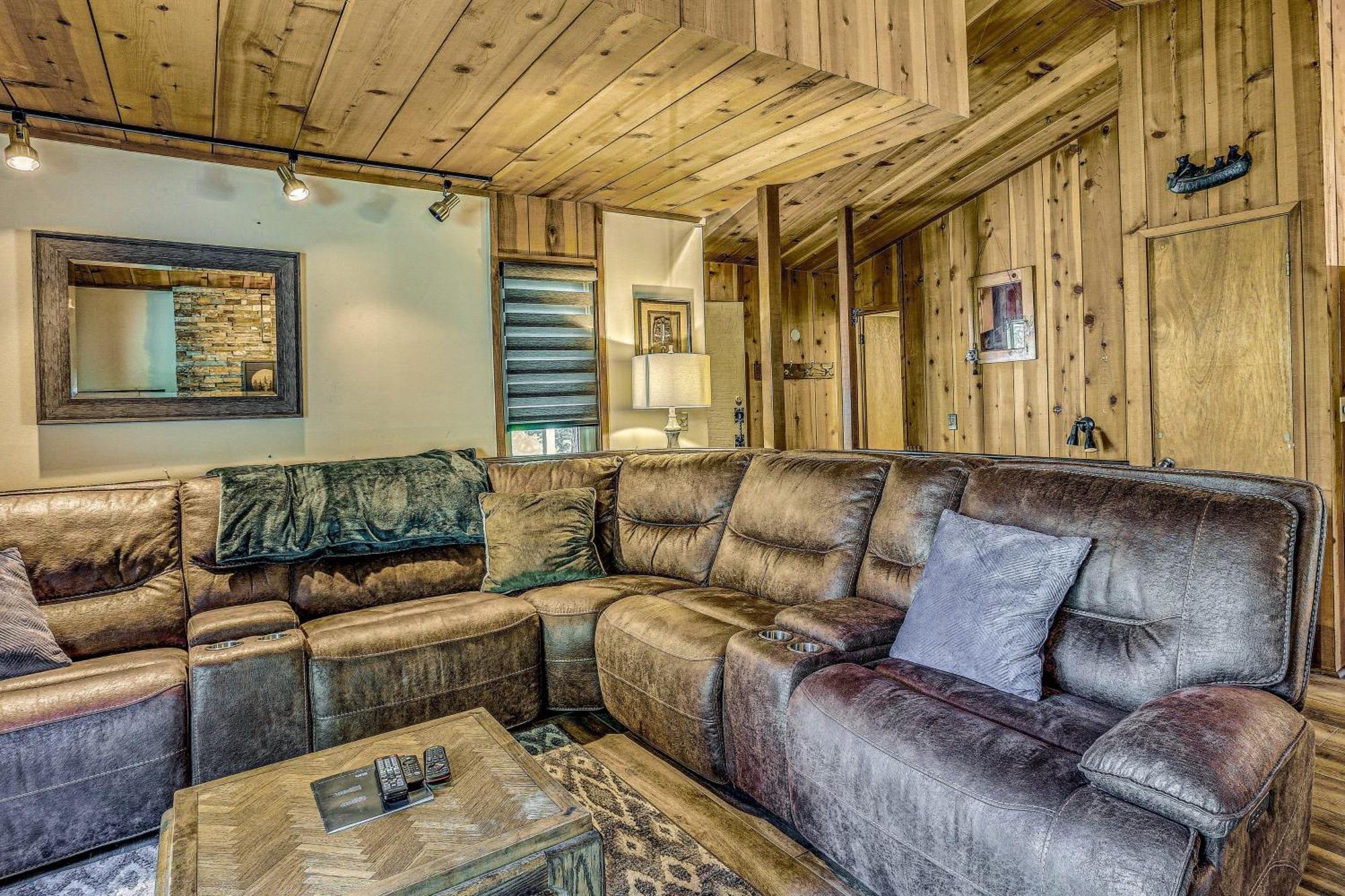 Cozy Bears Hideaway Cabin About 3 Mi To Shaver Lake! Екстер'єр фото