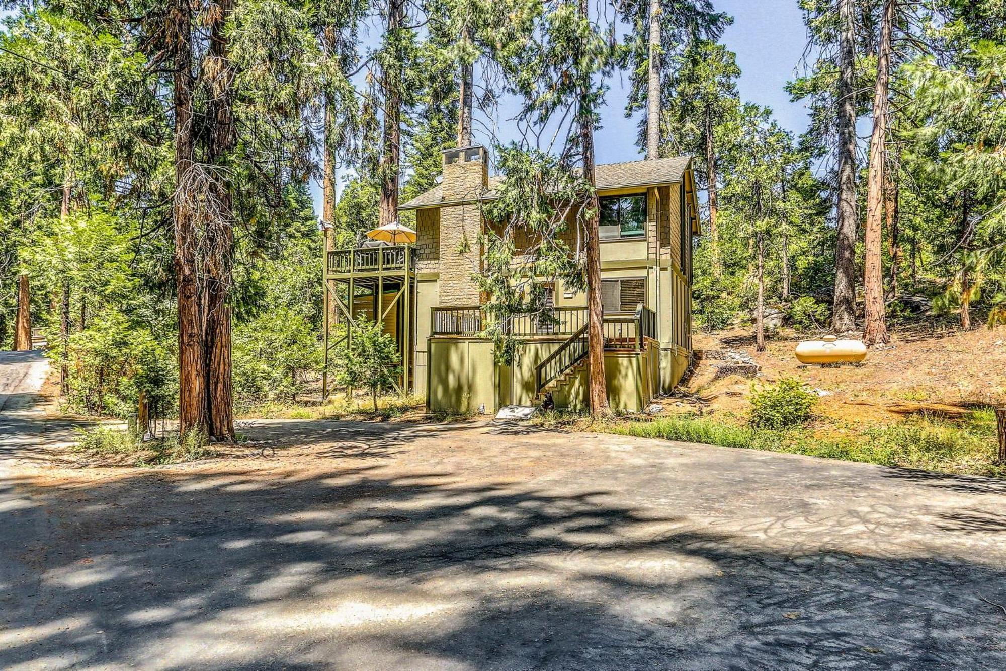 Cozy Bears Hideaway Cabin About 3 Mi To Shaver Lake! Екстер'єр фото